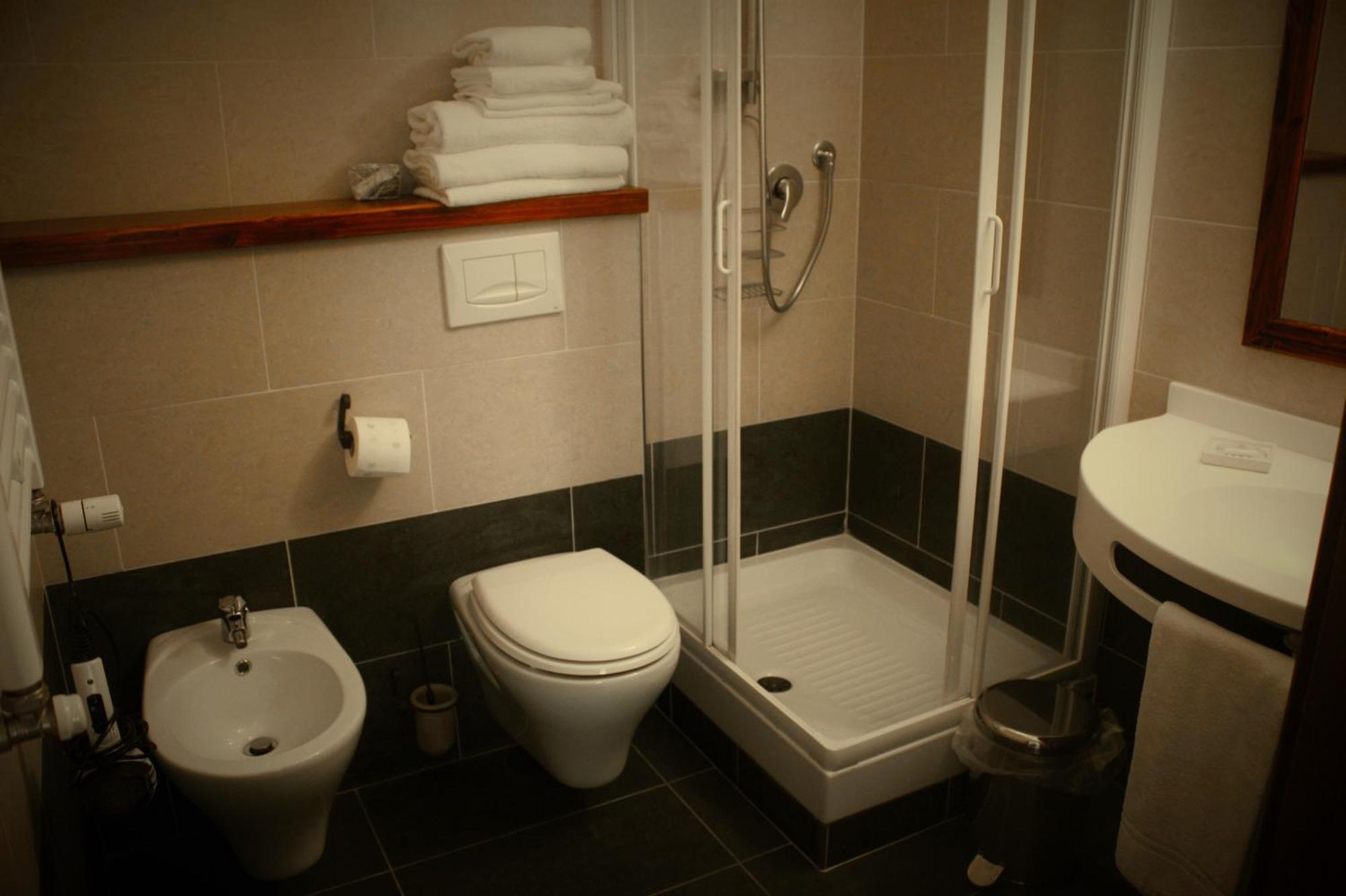 Hotel Olympic Mountains Cesana Torinese Pokój zdjęcie