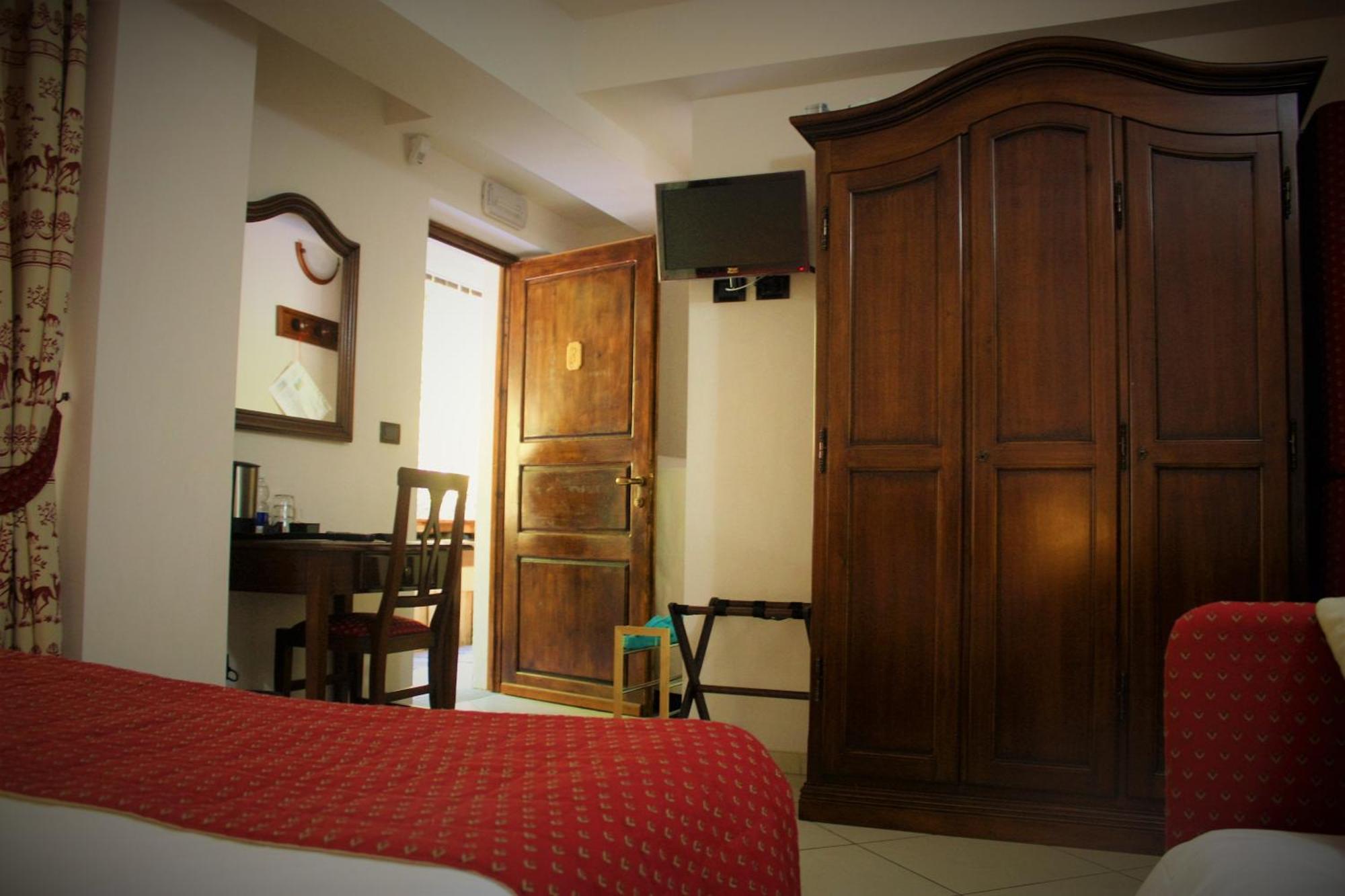 Hotel Olympic Mountains Cesana Torinese Pokój zdjęcie