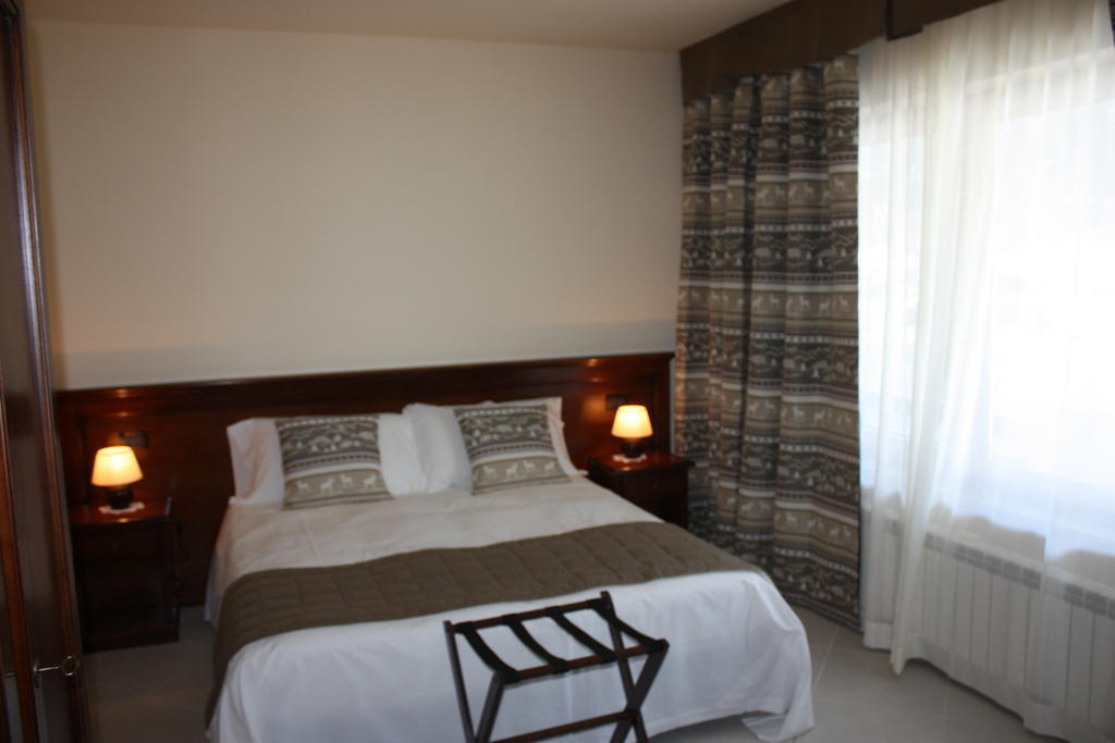 Hotel Olympic Mountains Cesana Torinese Pokój zdjęcie