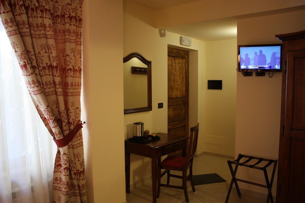 Hotel Olympic Mountains Cesana Torinese Pokój zdjęcie
